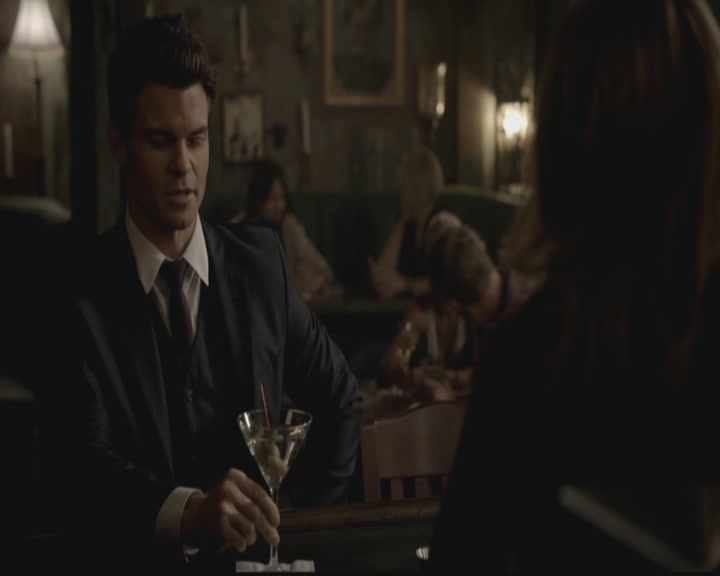 VampireDiariesWorld-dot-org_TheOriginals1x01AlwaysandForever0220.jpg