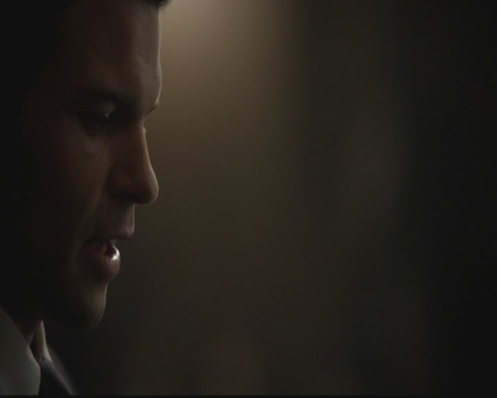 VampireDiariesWorld-dot-org_TheOriginals1x01AlwaysandForever0228.jpg