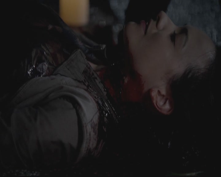VampireDiariesWorld-dot-org_TheOriginals1x01AlwaysandForever0353.jpg