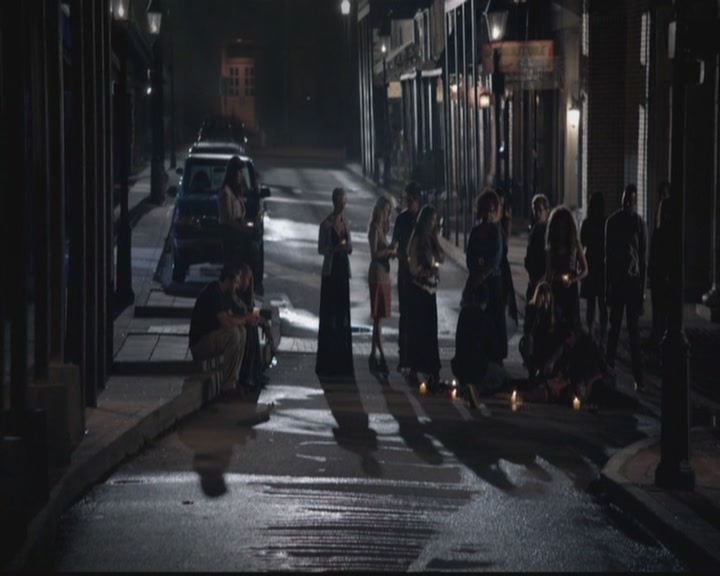 VampireDiariesWorld-dot-org_TheOriginals1x01AlwaysandForever0361.jpg