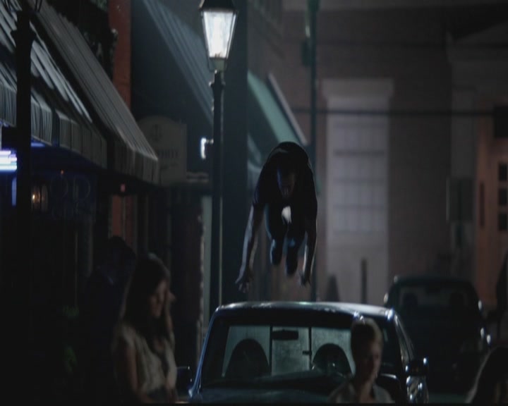 VampireDiariesWorld-dot-org_TheOriginals1x01AlwaysandForever0402.jpg