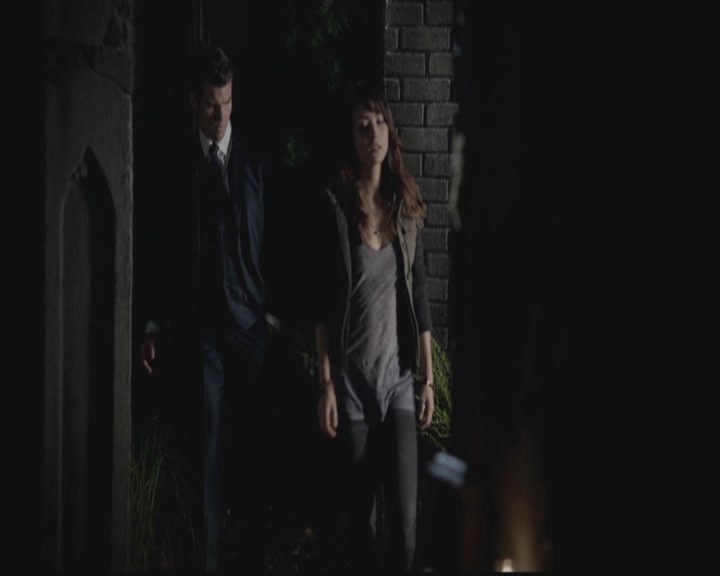 VampireDiariesWorld-dot-org_TheOriginals1x01AlwaysandForever0674.jpg