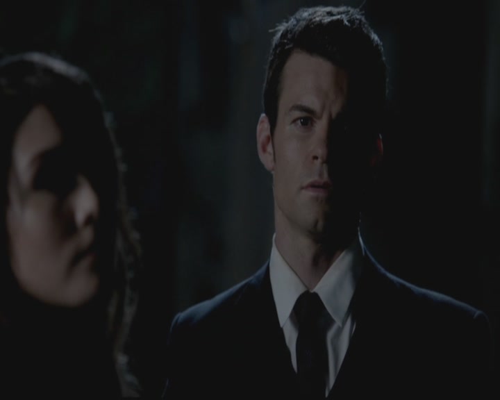 VampireDiariesWorld-dot-org_TheOriginals1x01AlwaysandForever0744.jpg