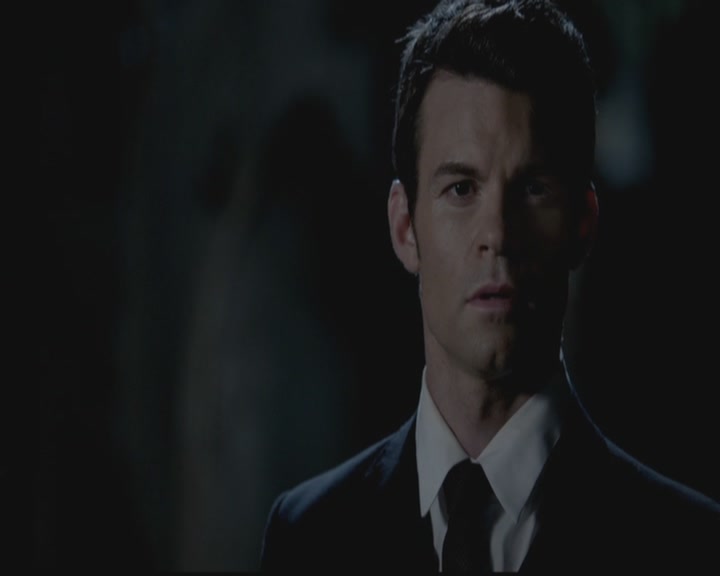 VampireDiariesWorld-dot-org_TheOriginals1x01AlwaysandForever0755.jpg