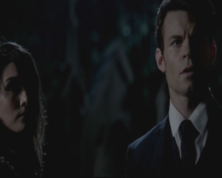 VampireDiariesWorld-dot-org_TheOriginals1x01AlwaysandForever0764.jpg