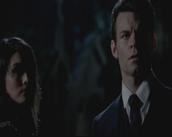 VampireDiariesWorld-dot-org_TheOriginals1x01AlwaysandForever0765.jpg