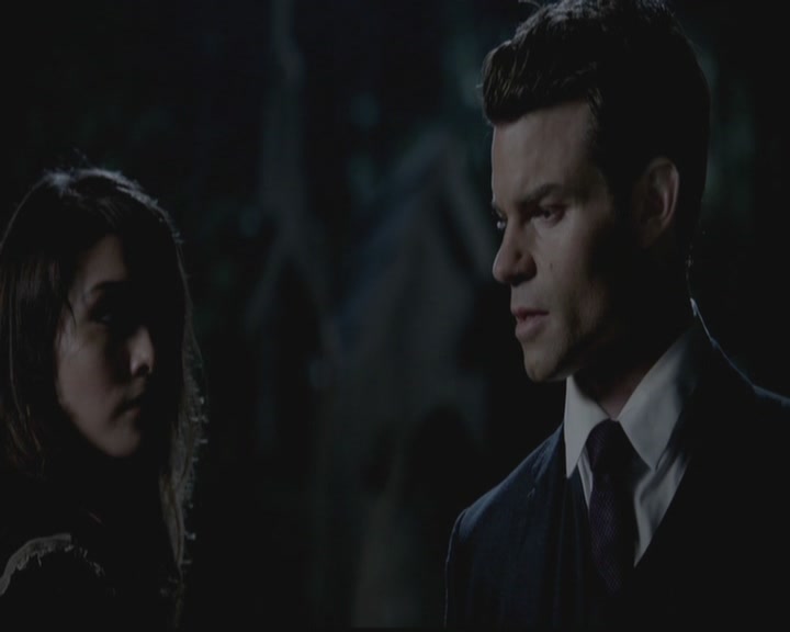 VampireDiariesWorld-dot-org_TheOriginals1x01AlwaysandForever0770.jpg