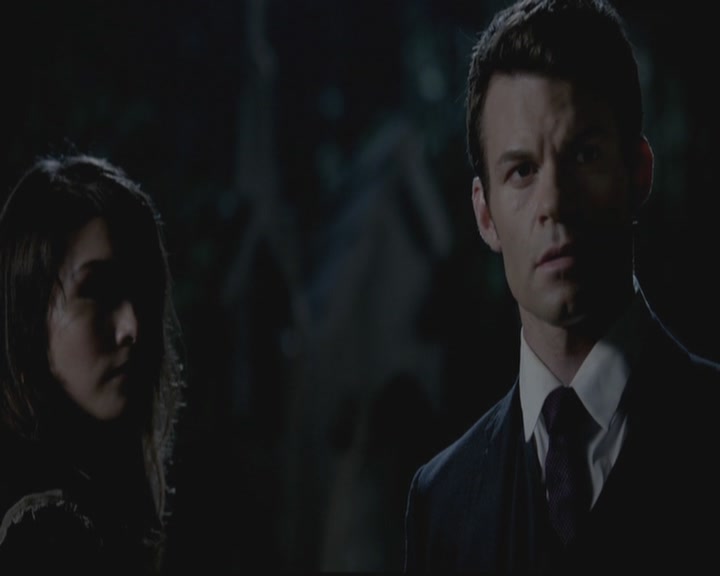 VampireDiariesWorld-dot-org_TheOriginals1x01AlwaysandForever0772.jpg