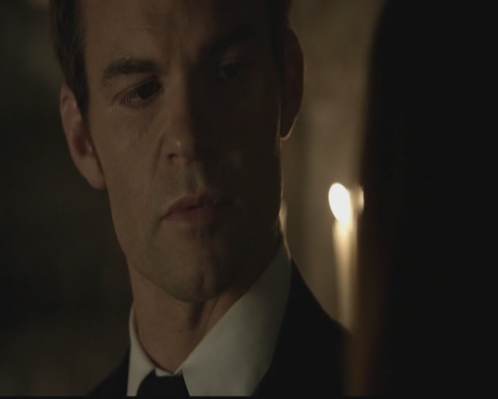 VampireDiariesWorld-dot-org_TheOriginals1x01AlwaysandForever0918.jpg