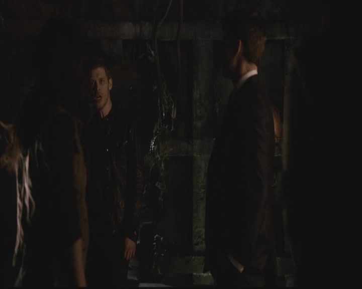 VampireDiariesWorld-dot-org_TheOriginals1x01AlwaysandForever1172.jpg