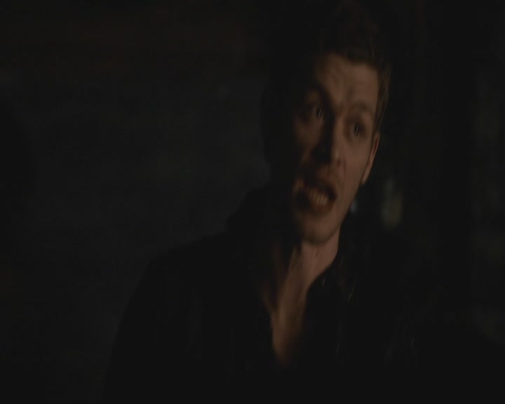 VampireDiariesWorld-dot-org_TheOriginals1x01AlwaysandForever1179.jpg