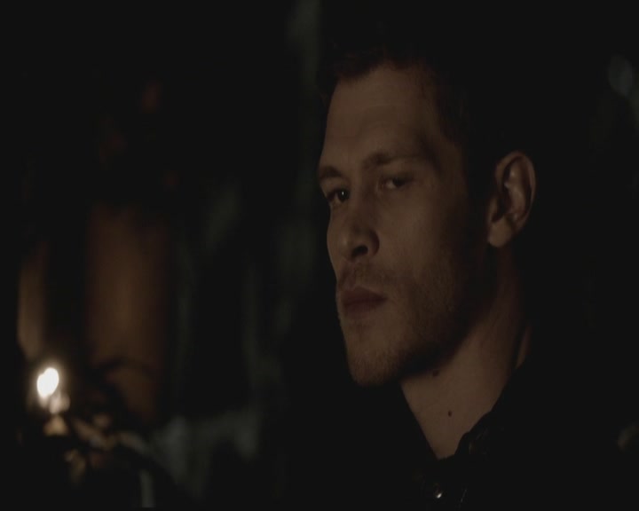 VampireDiariesWorld-dot-org_TheOriginals1x01AlwaysandForever1186.jpg