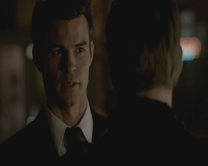 VampireDiariesWorld-dot-org_TheOriginals1x01AlwaysandForever1290.jpg