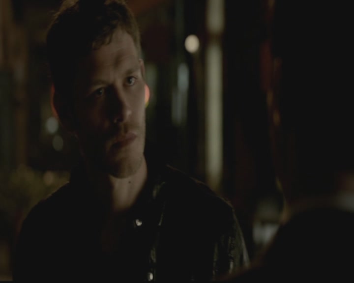 VampireDiariesWorld-dot-org_TheOriginals1x01AlwaysandForever1299.jpg