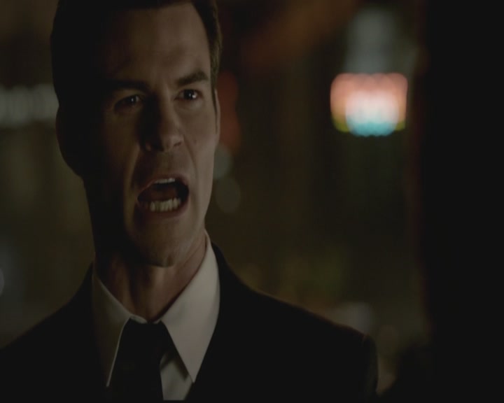 VampireDiariesWorld-dot-org_TheOriginals1x01AlwaysandForever1327.jpg