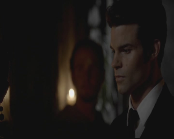 VampireDiariesWorld-dot-org_TheOriginals1x01AlwaysandForever1425.jpg