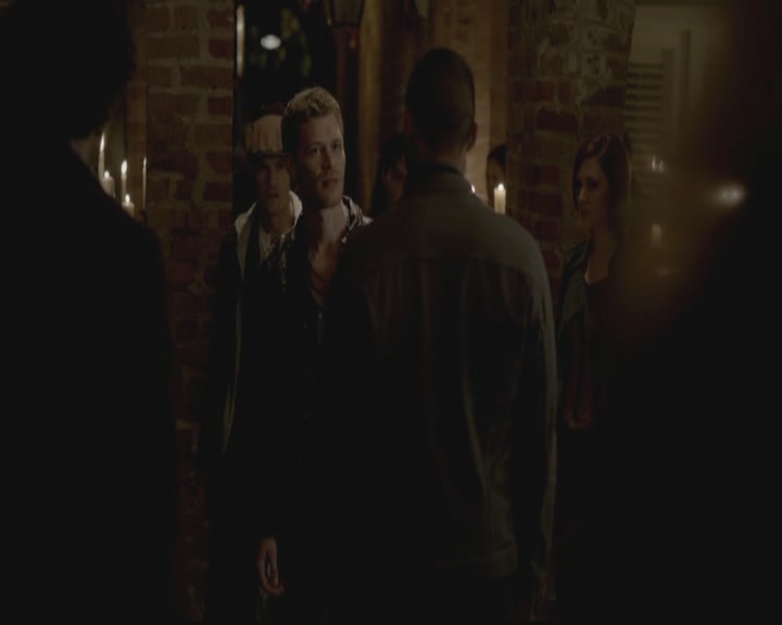 VampireDiariesWorld-dot-org_TheOriginals1x01AlwaysandForever1521.jpg