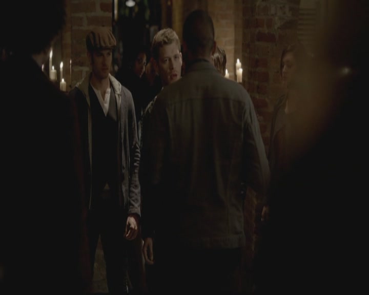 VampireDiariesWorld-dot-org_TheOriginals1x01AlwaysandForever1578.jpg