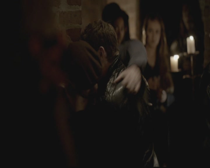 VampireDiariesWorld-dot-org_TheOriginals1x01AlwaysandForever1590.jpg