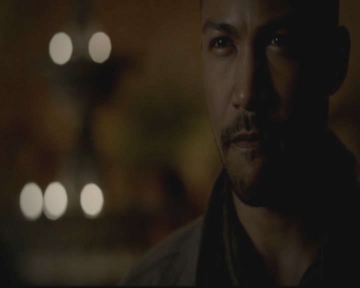 VampireDiariesWorld-dot-org_TheOriginals1x01AlwaysandForever1601.jpg