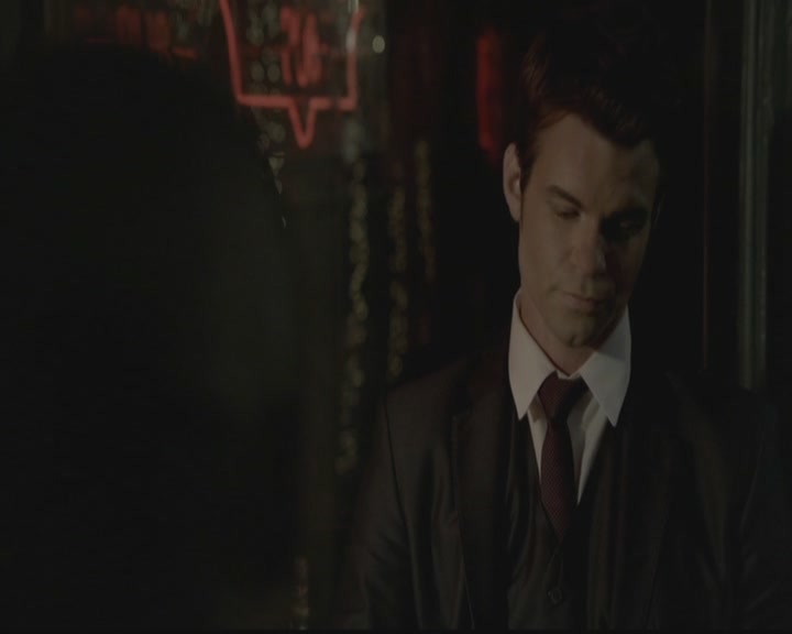 VampireDiariesWorld-dot-org_TheOriginals1x01AlwaysandForever1729.jpg