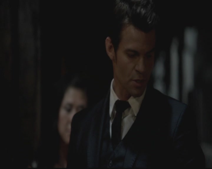 VampireDiariesWorld-dot-org_TheOriginals1x01AlwaysandForever1813.jpg