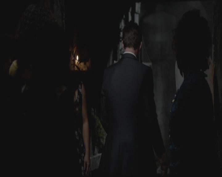 VampireDiariesWorld-dot-org_TheOriginals1x01AlwaysandForever1839.jpg