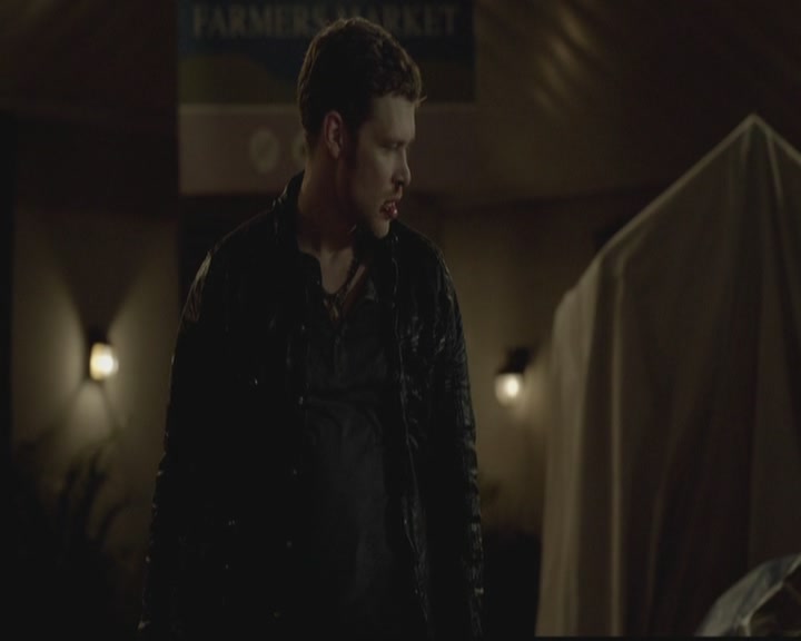 VampireDiariesWorld-dot-org_TheOriginals1x01AlwaysandForever1917.jpg