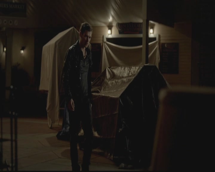 VampireDiariesWorld-dot-org_TheOriginals1x01AlwaysandForever1920.jpg