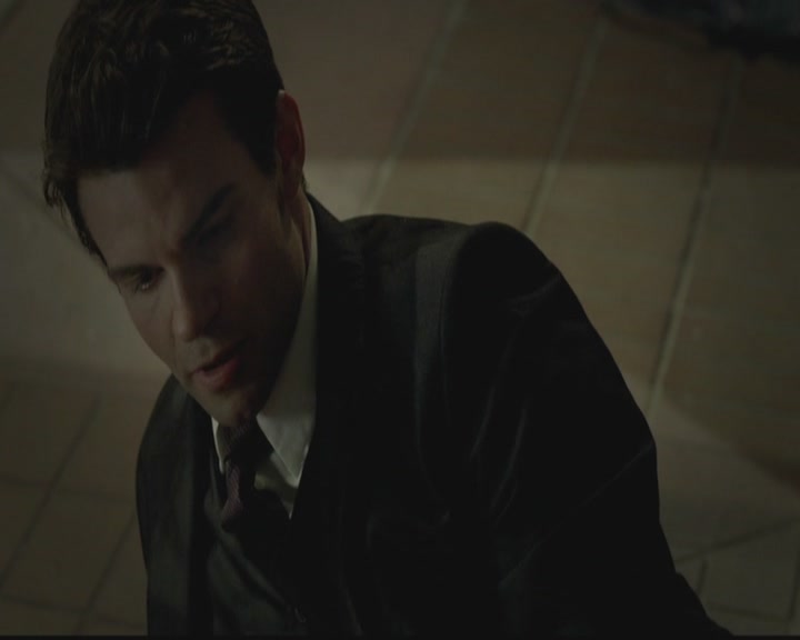 VampireDiariesWorld-dot-org_TheOriginals1x01AlwaysandForever1929.jpg