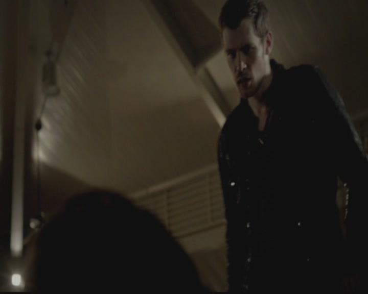 VampireDiariesWorld-dot-org_TheOriginals1x01AlwaysandForever1931.jpg