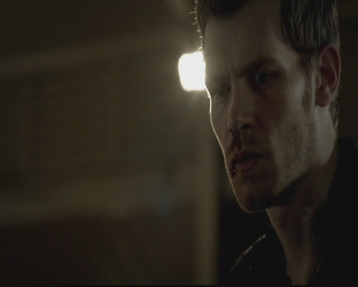 VampireDiariesWorld-dot-org_TheOriginals1x01AlwaysandForever1947.jpg