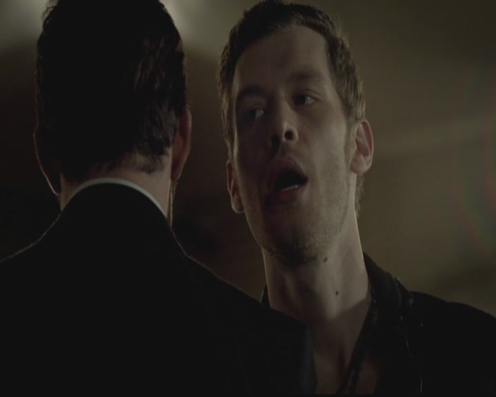 VampireDiariesWorld-dot-org_TheOriginals1x01AlwaysandForever1982.jpg