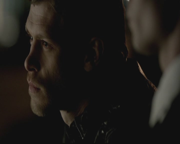 VampireDiariesWorld-dot-org_TheOriginals1x01AlwaysandForever2069.jpg