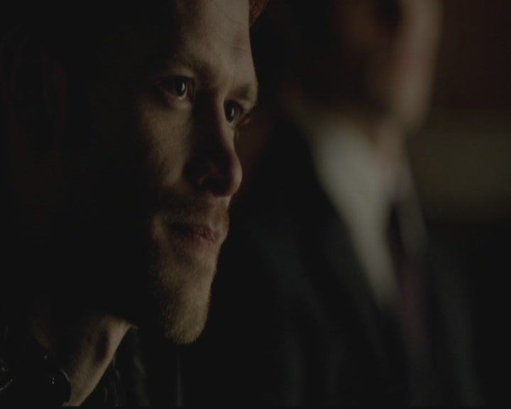 VampireDiariesWorld-dot-org_TheOriginals1x01AlwaysandForever2080.jpg