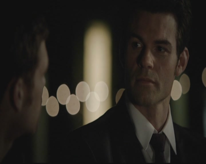 VampireDiariesWorld-dot-org_TheOriginals1x01AlwaysandForever2125.jpg