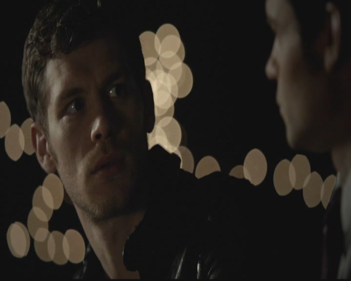 VampireDiariesWorld-dot-org_TheOriginals1x01AlwaysandForever2126.jpg