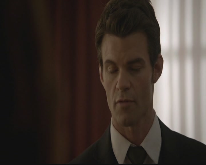 VampireDiariesWorld-dot-org_TheOriginals1x01AlwaysandForever2214.jpg