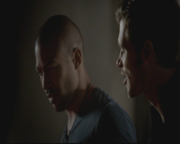 VampireDiariesWorld-dot-org_TheOriginals1x02HouseOfTheRisingSun0066.jpg