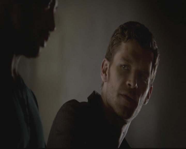 VampireDiariesWorld-dot-org_TheOriginals1x02HouseOfTheRisingSun0068.jpg