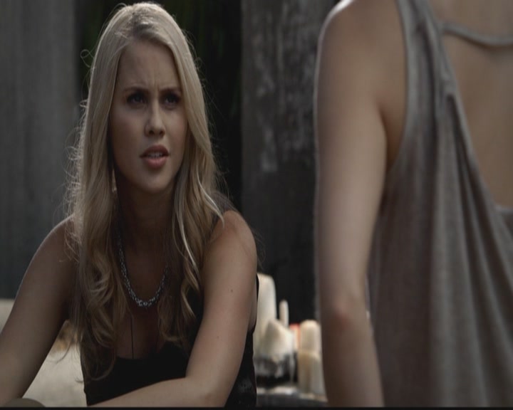 VampireDiariesWorld-dot-org_TheOriginals1x02HouseOfTheRisingSun0617.jpg