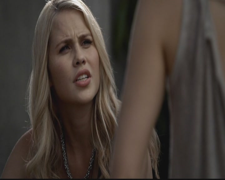 VampireDiariesWorld-dot-org_TheOriginals1x02HouseOfTheRisingSun0632.jpg