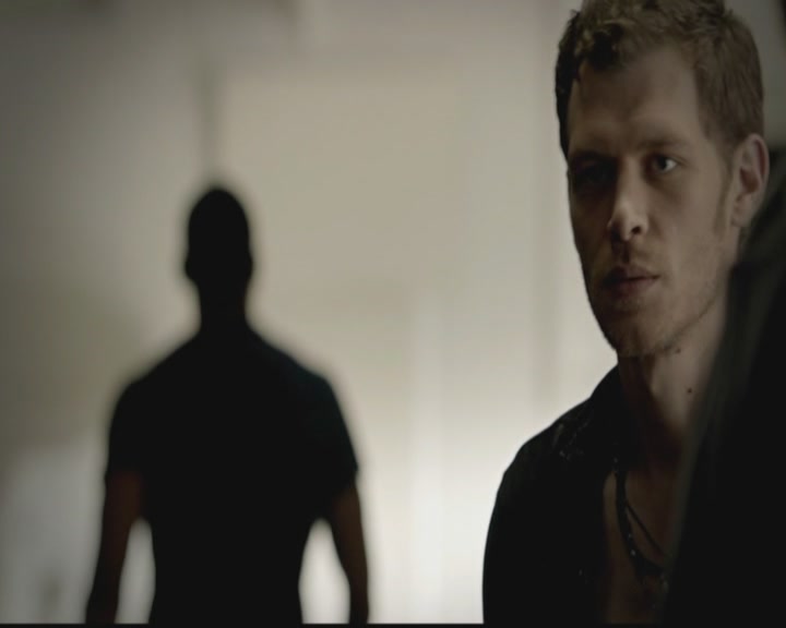 VampireDiariesWorld-dot-org_TheOriginals1x02HouseOfTheRisingSun0975.jpg