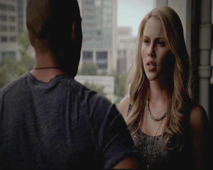 VampireDiariesWorld-dot-org_TheOriginals1x02HouseOfTheRisingSun1066.jpg