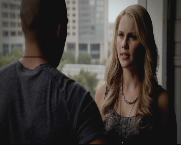 VampireDiariesWorld-dot-org_TheOriginals1x02HouseOfTheRisingSun1067.jpg