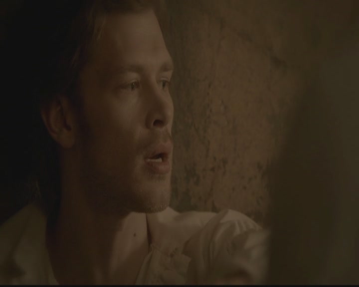 VampireDiariesWorld-dot-org_TheOriginals1x02HouseOfTheRisingSun1119.jpg