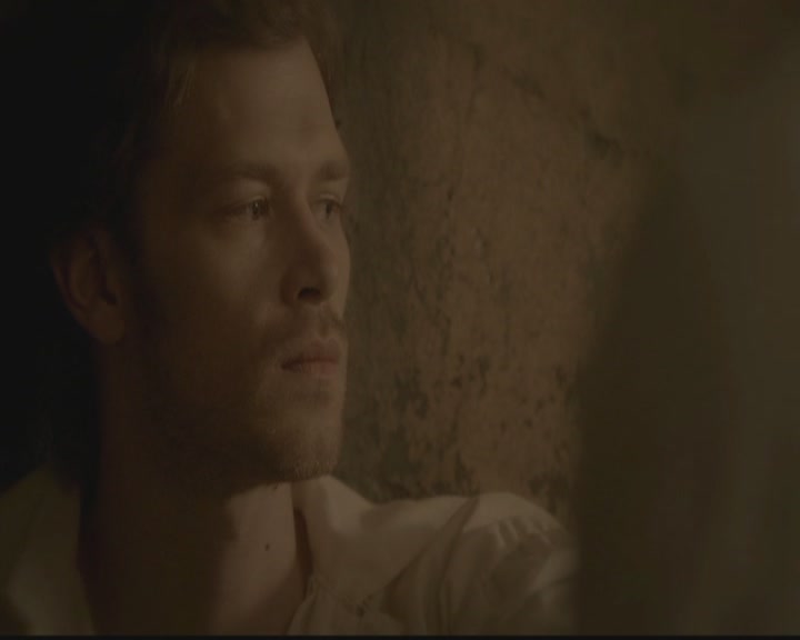 VampireDiariesWorld-dot-org_TheOriginals1x02HouseOfTheRisingSun1121.jpg