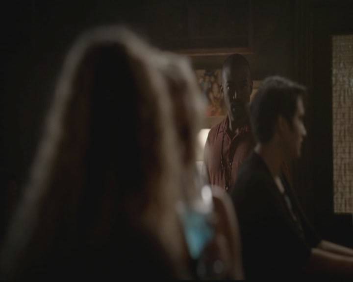 VampireDiariesWorld-dot-org_TheOriginals1x02HouseOfTheRisingSun1160.jpg