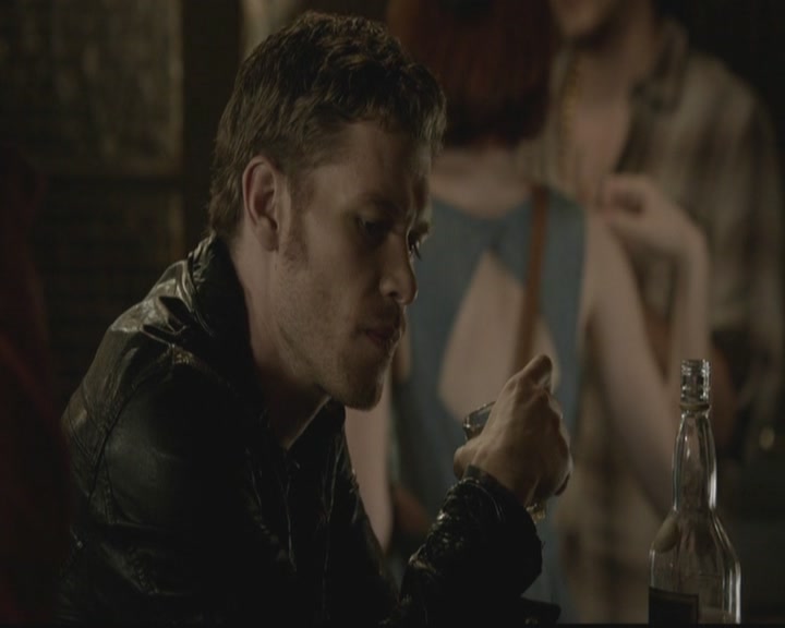 VampireDiariesWorld-dot-org_TheOriginals1x02HouseOfTheRisingSun1188.jpg