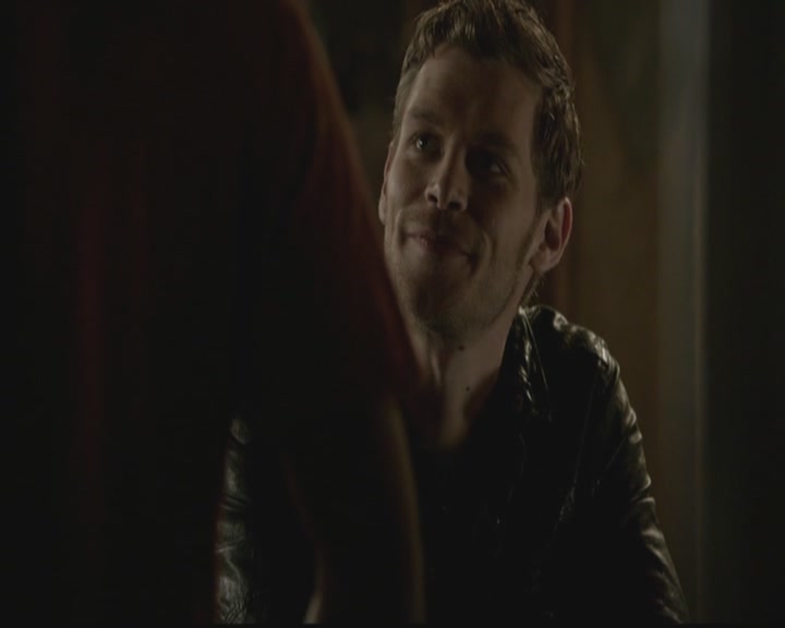 VampireDiariesWorld-dot-org_TheOriginals1x02HouseOfTheRisingSun1199.jpg